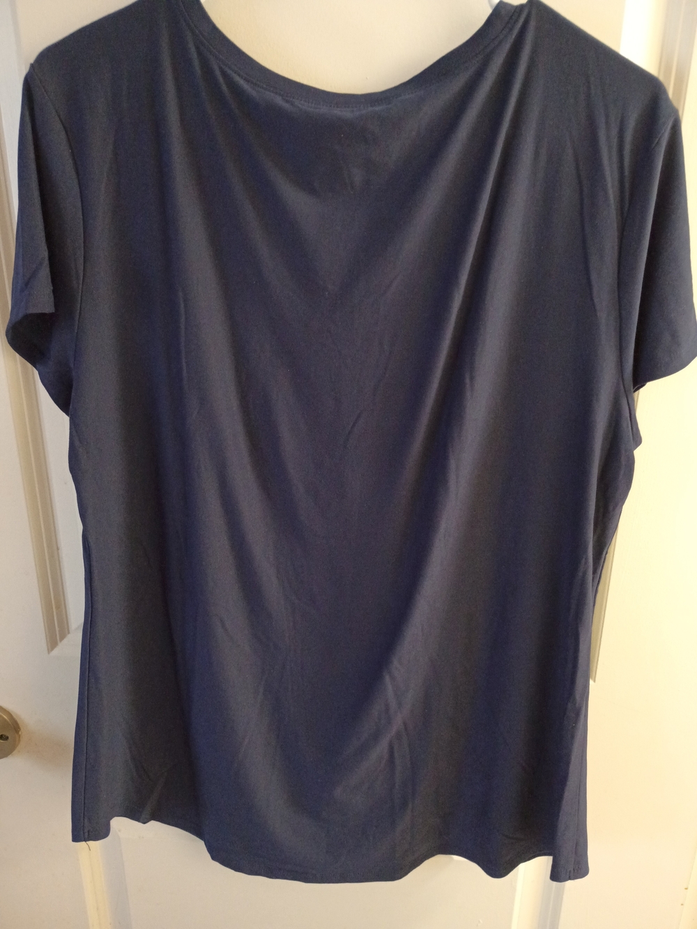 No Boundaries Navy V-Neck Tee with Metallic Gold Dreamcatcher Bull Skull - Picture 6 of 6